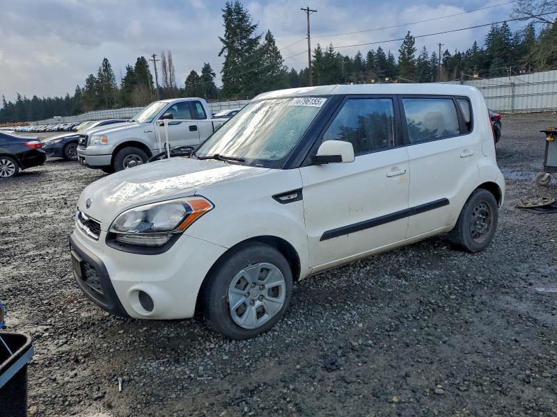 KIA SOUL 2012 with VIN KNDJT2A52C7435650 - Photo from auction