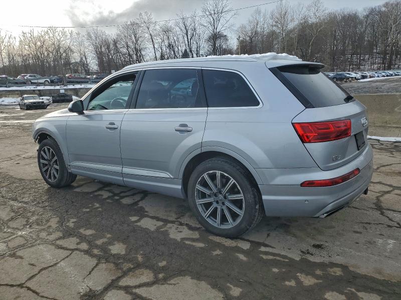 Photo 2 from auction – 2019 AUDI Q7 PREMIUM with VIN WA1LAAF71KD003631