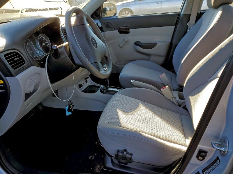 Photo 7 from auction – 2010 HYUNDAI ACCENT GLS with VIN KMHCN4AC6AU443791