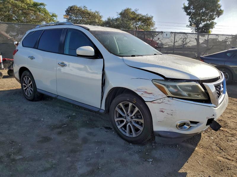 Photo 4 from auction – 2014 NISSAN PATHFINDER with VIN 5N1AR2MN5EC628326