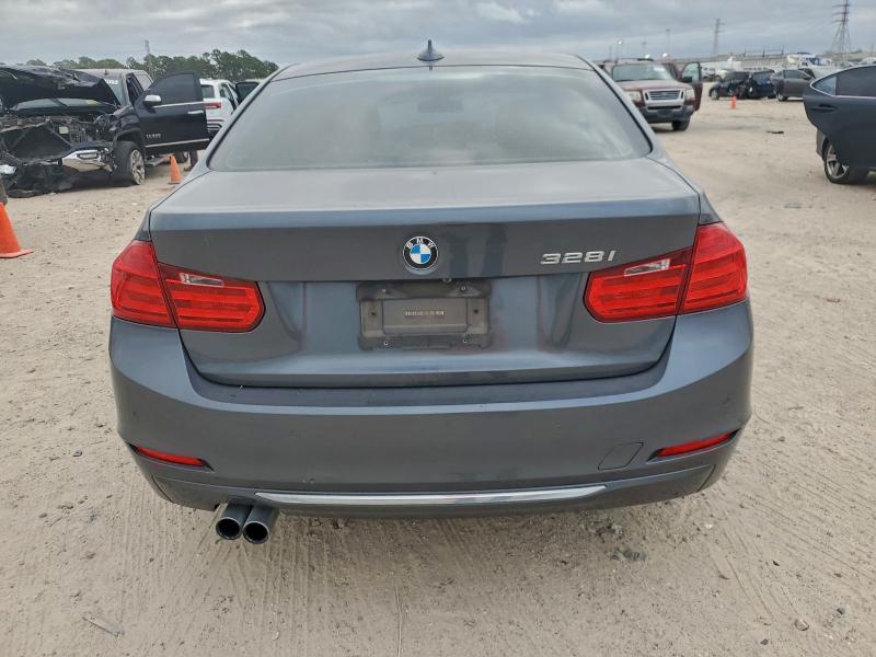 Photo 6 from auction – 2012 BMW 328 I with VIN WBA3A5G56CNP17337