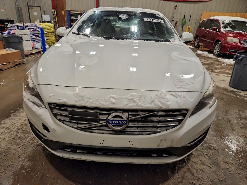 Photo 5 from auction – 2016 VOLVO S60 with VIN YV149MFM4F1342394