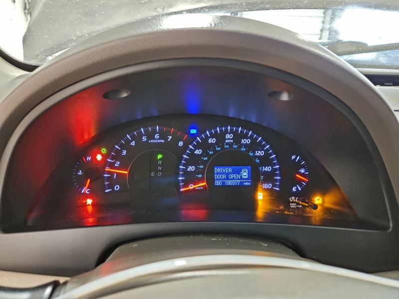 Photo 9 from auction – 2010 TOYOTA CAMRY SE with VIN JTNBK3EK2A3046522