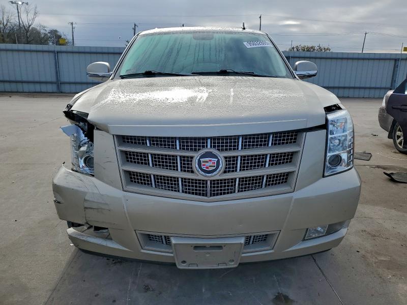 Photo 5 from auction – 2013 CADILLAC ESCALADE P with VIN 1GYS3CEF1DR142139