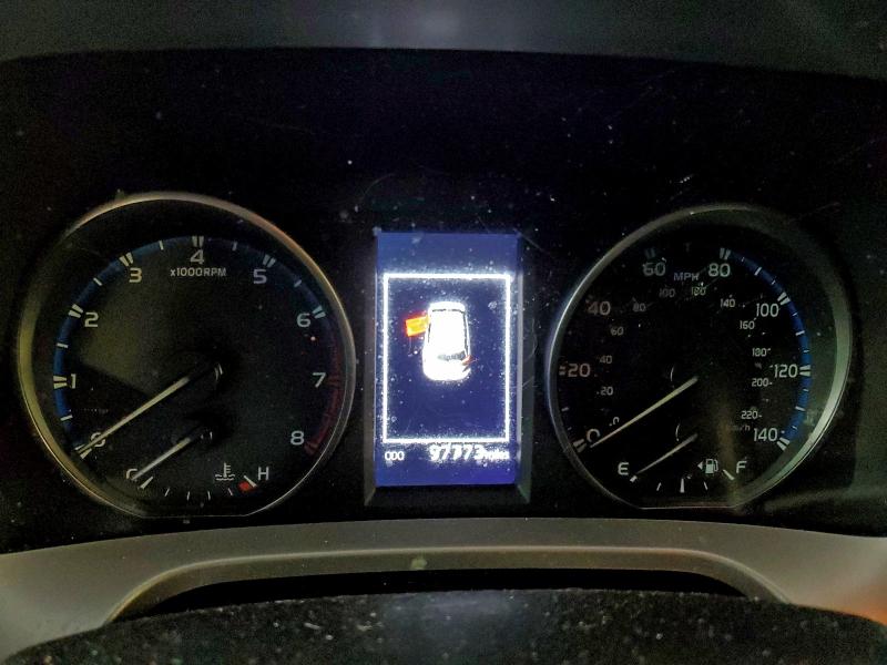 Photo 9 from auction – 2018 TOYOTA RAV4 LE with VIN JTMBFREV9JJ245682