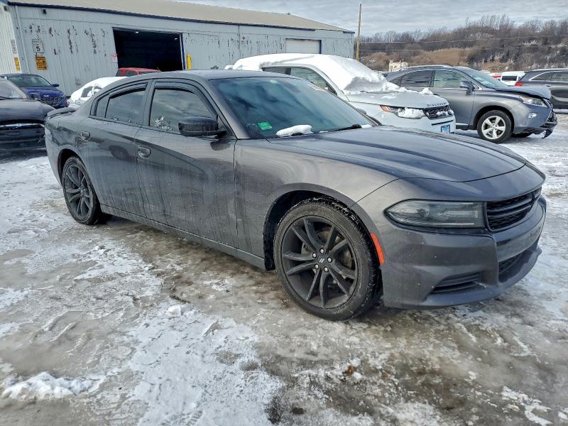 Photo 4 from auction – 2017 DODGE CHARGER with VIN 2C3CDXBG1HH643702