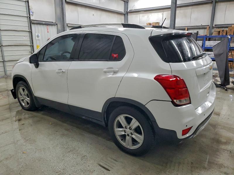 Photo 2 from auction – 2021 CHEVROLET TRAX 1LT with VIN KL7CJLSB9MB313100