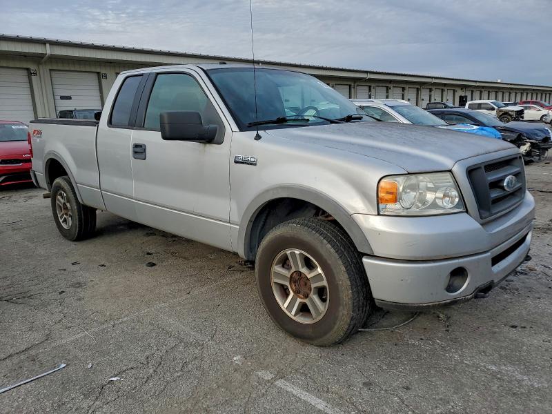 Photo 4 from auction – 2006 FORD F150 with VIN 1FTPX14576NB26003