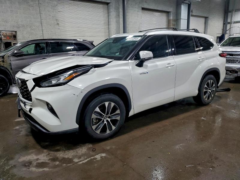 TOYOTA HIGHLANDER 2020 with VIN 5TDHARAH9LS502788 - Photo from auction