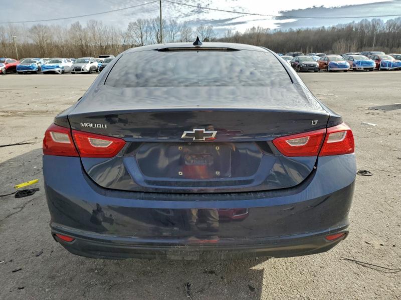 Photo 6 from auction – 2018 CHEVROLET MALIBU LT with VIN 1G1ZD5ST7JF203541