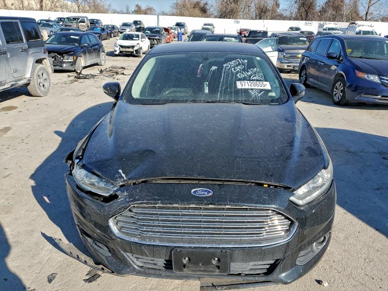 Photo 5 from auction – 2014 FORD FUSION SE with VIN 3FA6P0HD2ER115239