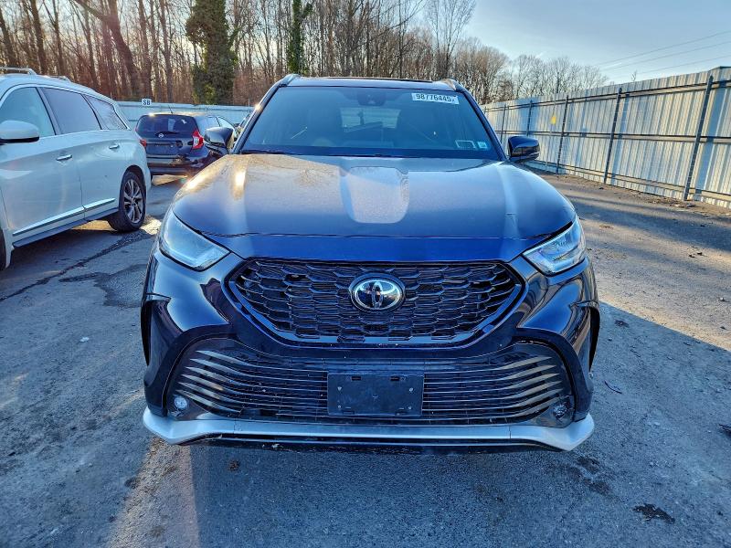 Photo 5 from auction – 2023 TOYOTA HIGHLANDER with VIN 5TDKDRBH2PS002845
