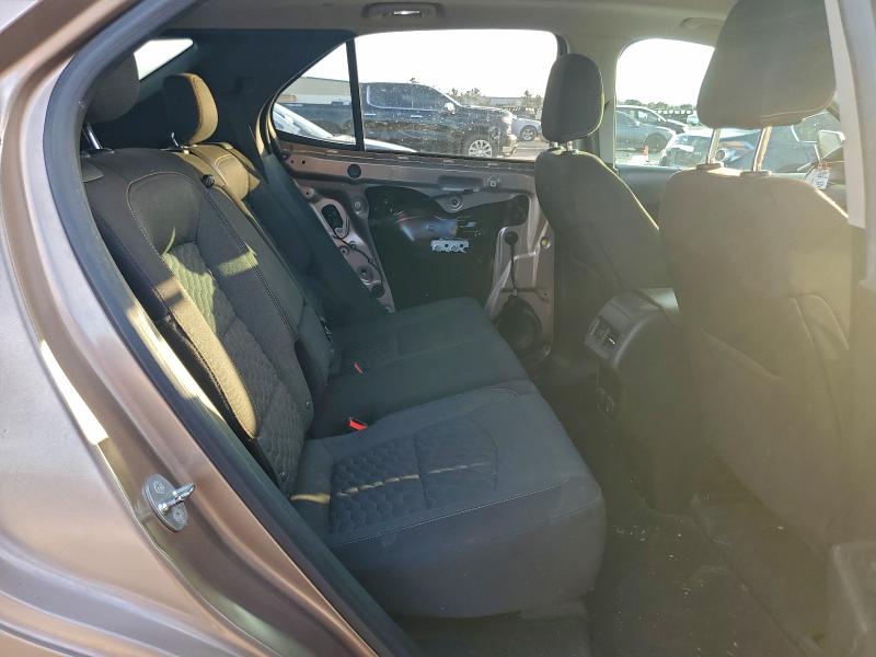 Photo 11 from auction – 2018 CHEVROLET EQUINOX LT with VIN 2GNAXJEV2J6317904