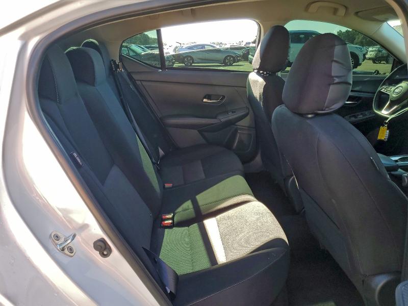 Photo 10 from auction – 2023 NISSAN SENTRA with VIN 3N1AB8CV6PY240564