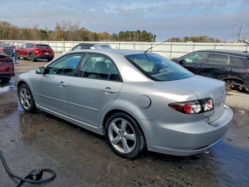 Photo 2 from auction – 2008 MAZDA 6 I with VIN 1YVHP80C885M48017