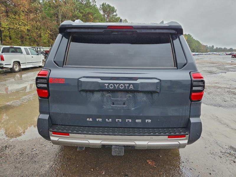 Photo 6 from auction – 2025 TOYOTA 4RUNNER SR with VIN JTEVA5BR8S5040260