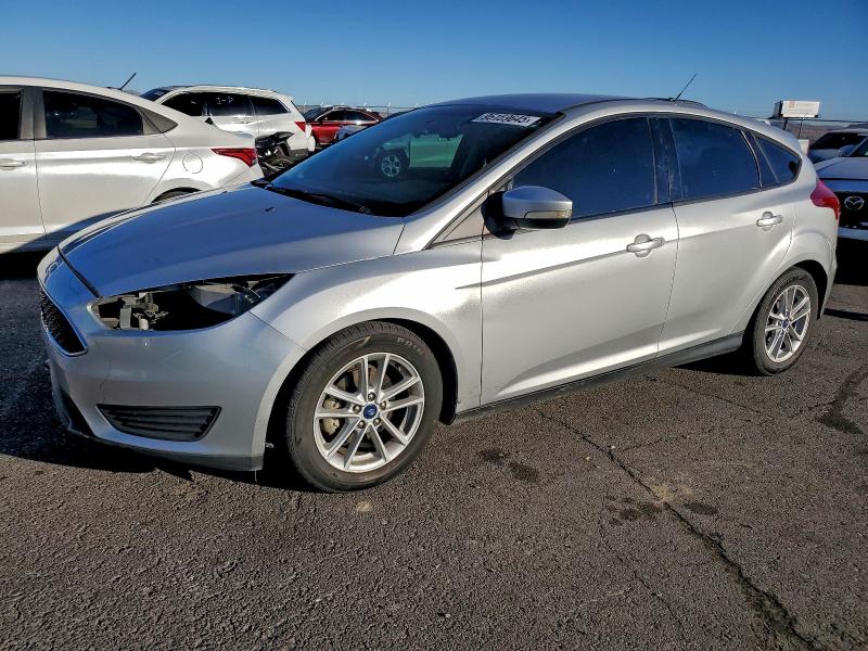 FORD FOCUS SE 2017 with VIN 1FADP3K21HL271601 - Photo from auction