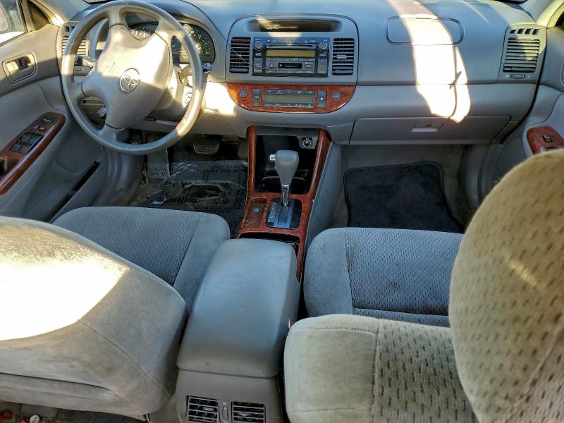 Photo 8 from auction – 2003 TOYOTA CAMRY with VIN 4T1BE32K53U764154