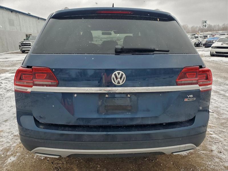 Photo 6 from auction – 2018 VOLKSWAGEN ATLAS S with VIN 1V2GR2CA3JC516596