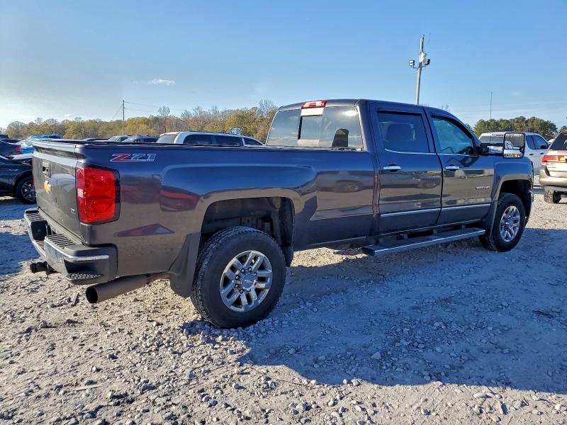 Zdjęcie 3 z aukcji – 2015 CHEVROLET SILVERADO z VIN 1GC4K0E83FF532505