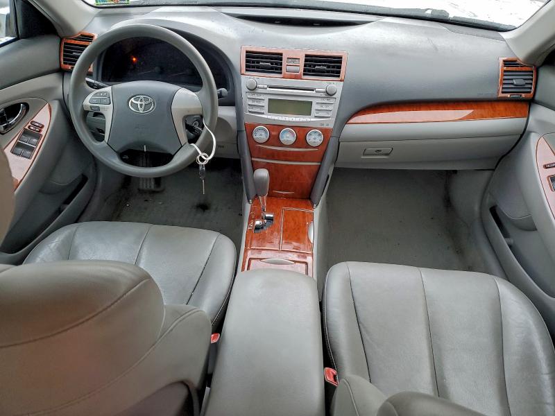 Photo 8 from auction – 2011 TOYOTA CAMRY BASE with VIN 4T1BF3EK7BU682384