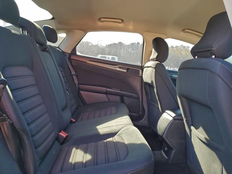 Photo 10 from auction – 2018 FORD FUSION SE with VIN 3FA6P0HDXJR208164