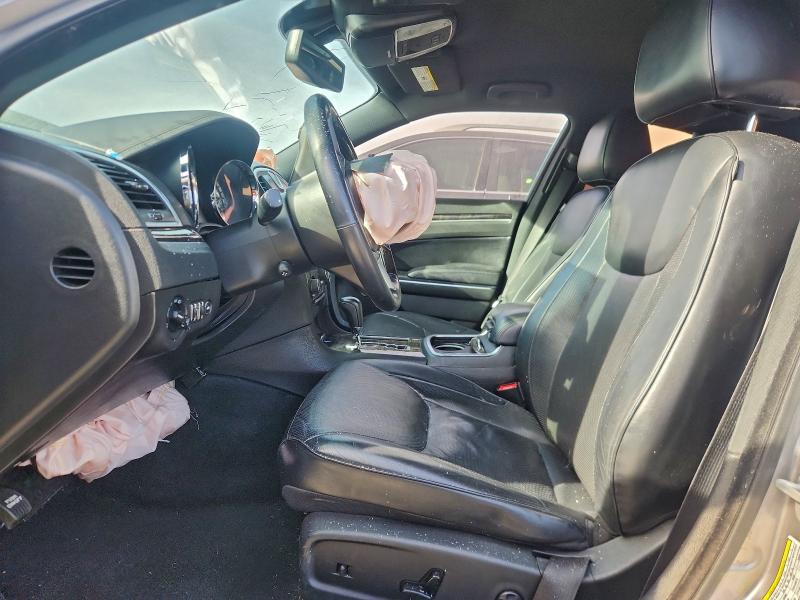 Photo 7 from auction – 2013 CHRYSLER 300C with VIN 2C3CCAET7DH708233