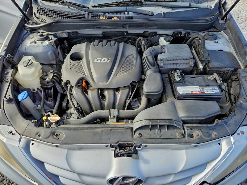 Photo 11 from auction – 2012 HYUNDAI SONATA GLS with VIN 5NPEB4AC4CH380127