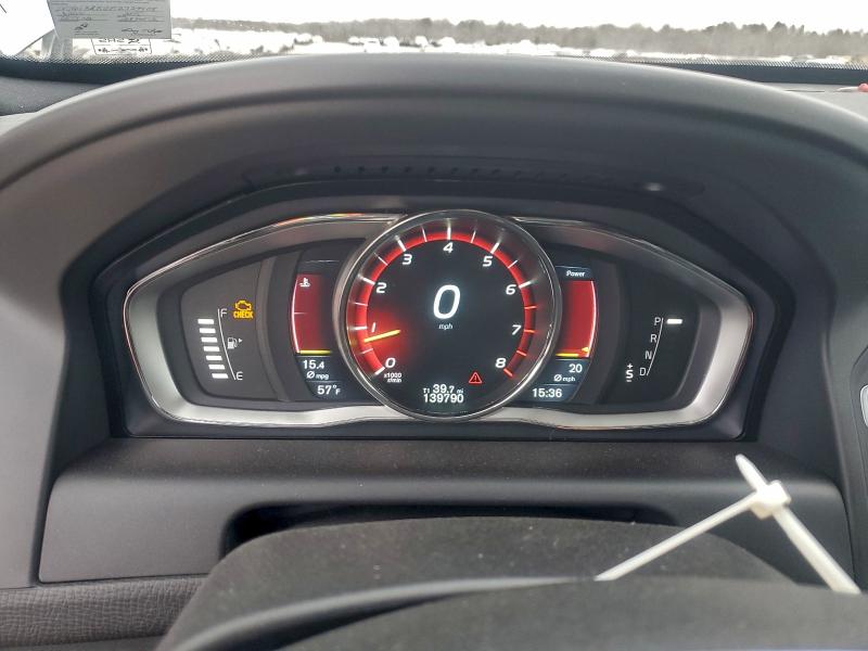 Photo 9 from auction – 2015 VOLVO XC60 T5 PR with VIN YV4612RK0F2729908