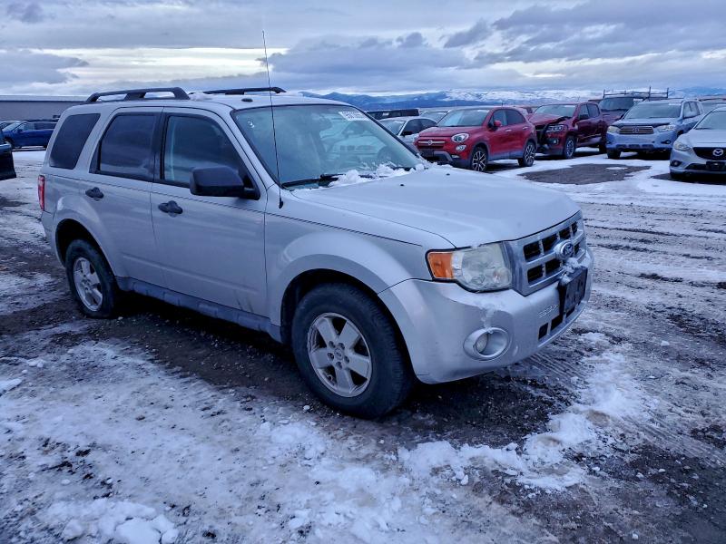 Photo 4 from auction – 2011 FORD ESCAPE XLT with VIN 1FMCU9D71BKB67175