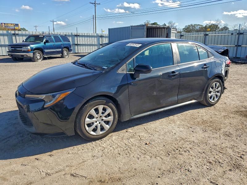 TOYOTA COROLLA LE 2021 with VIN 5YFEPMAE5MP236268 - Photo from auction