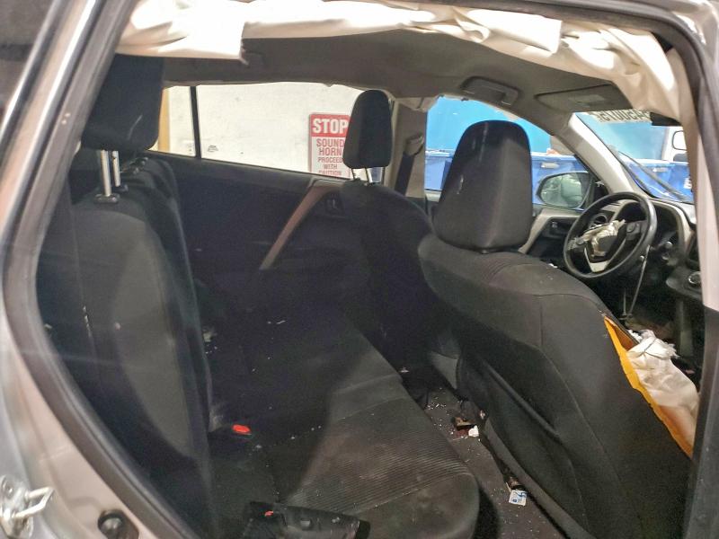 Photo 11 from auction – 2017 TOYOTA RAV4 LE with VIN 2T3BFREV7HW626474