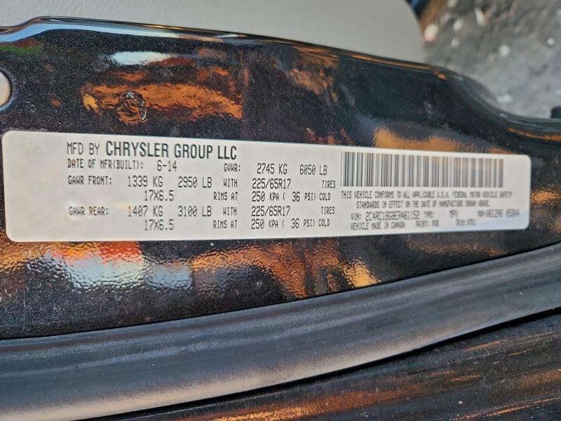 Photo 14 from auction – 2014 CHRYSLER TOWN & COU with VIN 2C4RC1BG8ER461152