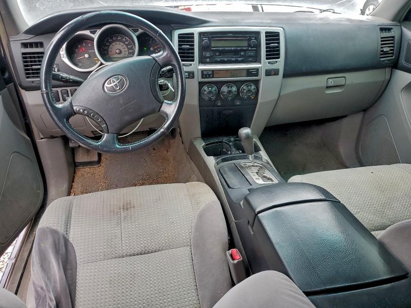 Photo 8 from auction – 2005 TOYOTA 4RUNNER SR with VIN JTEZU14R250058981