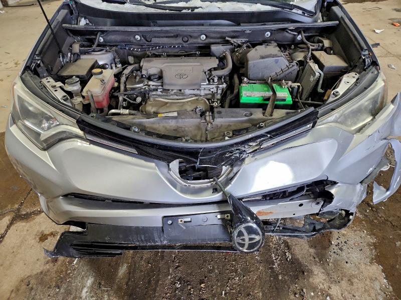 Photo 12 from auction – 2017 TOYOTA RAV4 LE with VIN 2T3ZFREVXHW335904