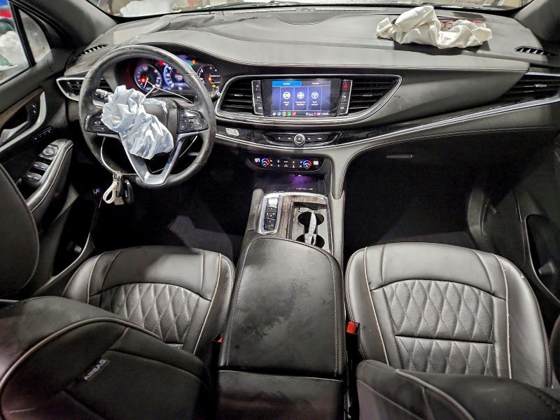 Photo 8 from auction – 2024 BUICK ENCLAVE AV with VIN 5GAEVCKW2RJ105786