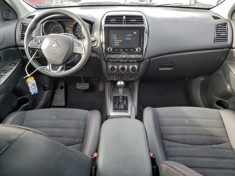Photo 8 from auction – 2024 MITSUBISHI OUTLANDER with VIN JA4ARUAU2RU023945