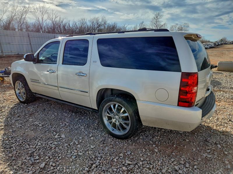 Photo 2 from auction – 2012 CHEVROLET SUBURBAN K with VIN 1GNSKKE74CR223377