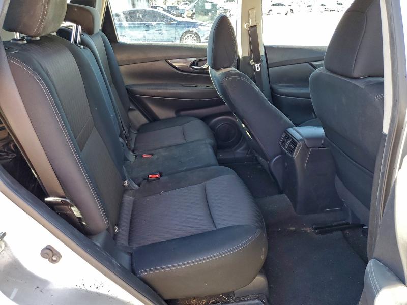 Photo 11 from auction – 2018 NISSAN ROGUE S with VIN KNMAT2MT0JP512135