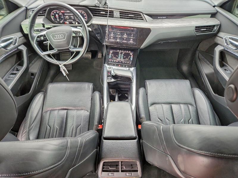 Photo 8 from auction – 2021 AUDI E-TRON SPO with VIN WA13AAGE6MB038399