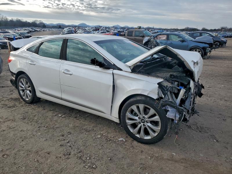 Photo 4 from auction – 2014 HYUNDAI AZERA with VIN KMHFG4JG9EA350412