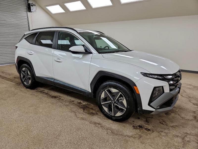 Photo 4 from auction – 2025 HYUNDAI TUCSON SEL with VIN 5NMJBCDE7SH570943