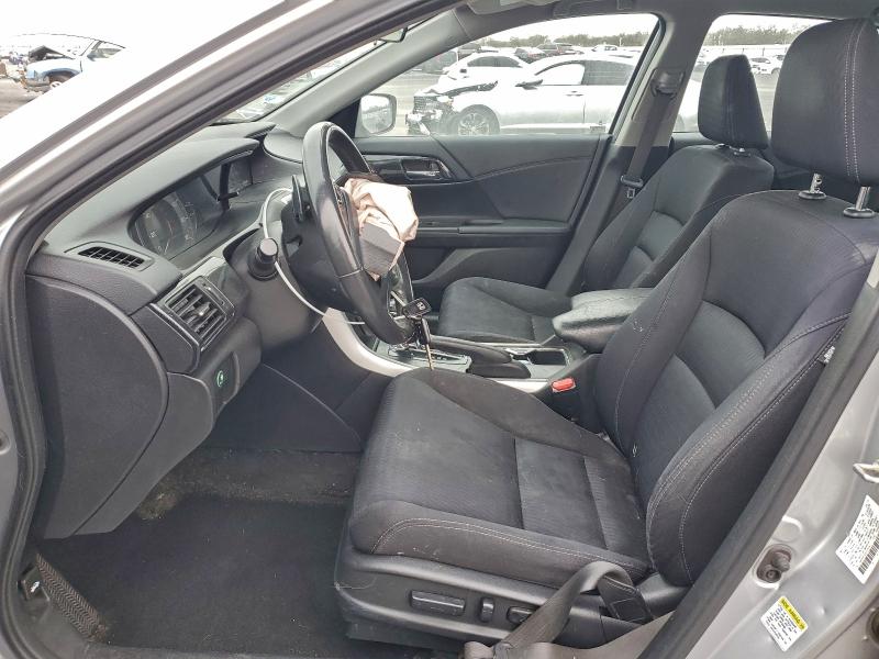 Photo 7 from auction – 2015 HONDA ACCORD SPO with VIN 1HGCR2F5XFA162627