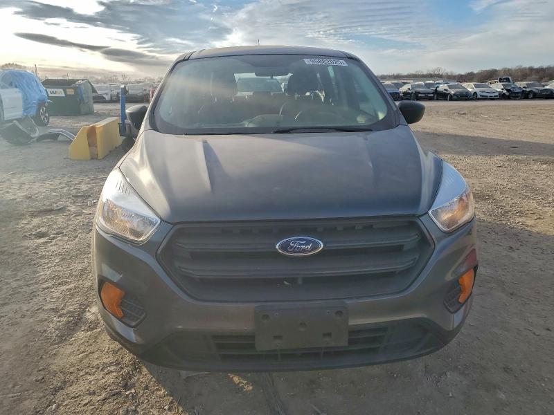 Photo 5 from auction – 2017 FORD ESCAPE S with VIN 1FMCU0F76HUB79909