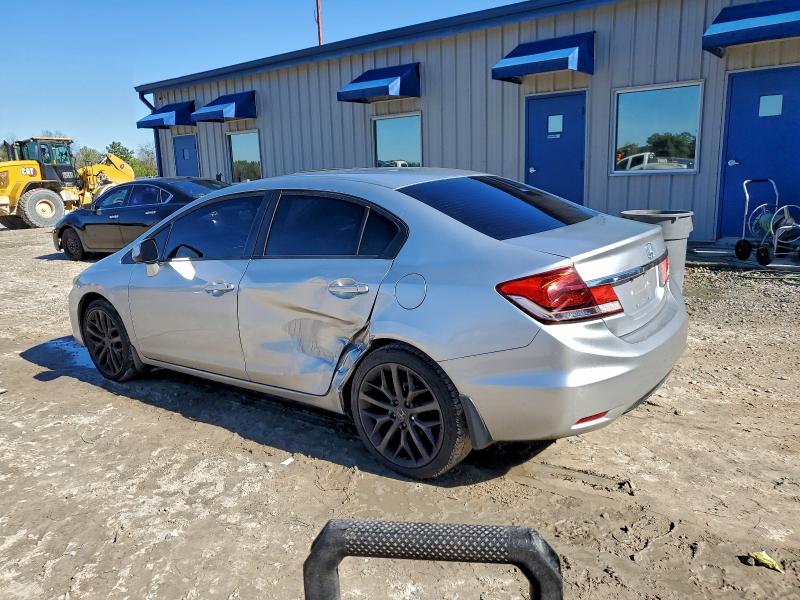 Photo 2 from auction – 2013 HONDA CIVIC with VIN 19XFB2F88DE028915