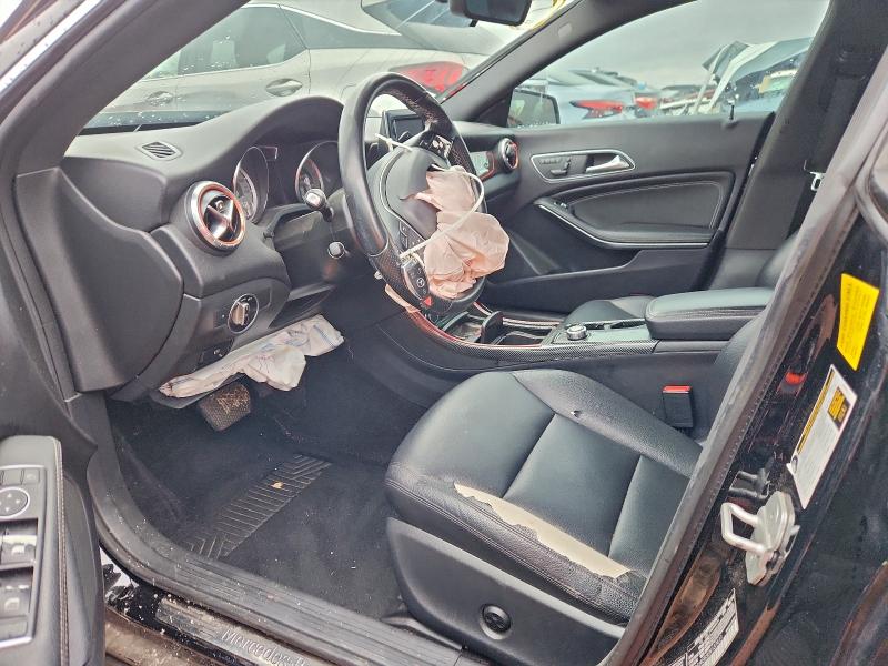Photo 7 from auction – 2014 MERCEDES-BENZ CLA with VIN WDDSJ4EB3EN137411