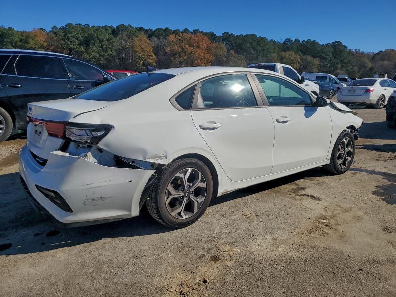 Photo 3 from auction – 2019 KIA FORTE FE with VIN 3KPF24AD2KE043892