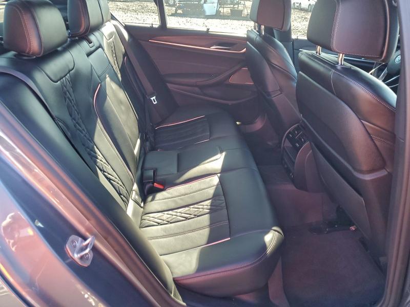 Photo 10 from auction – 2022 BMW 530E with VIN WBA13AG02NCJ01261