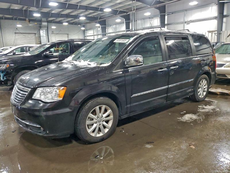 CHRYSLER TOWN & COU 2014 with VIN 2C4RC1GG1ER277261 - Photo from auction