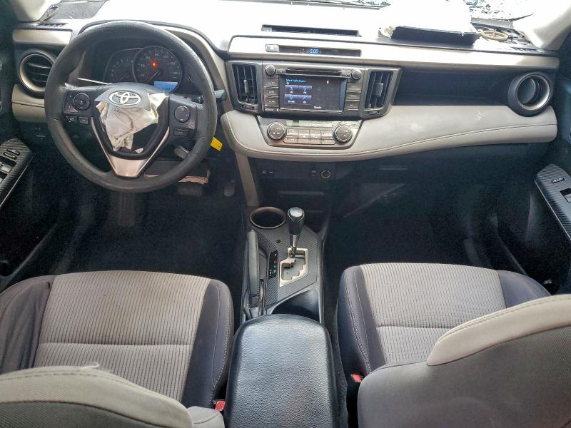 Photo 8 from auction – 2015 TOYOTA RAV4 XLE with VIN 2T3WFREVXFW166922